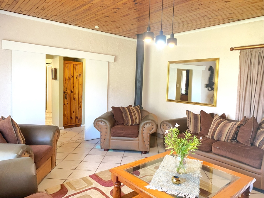 4 Bedroom Property for Sale in Doringkloof Gauteng