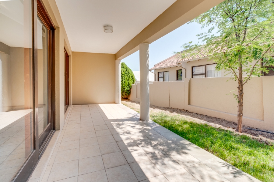 To Let 3 Bedroom Property for Rent in North Riding Gauteng