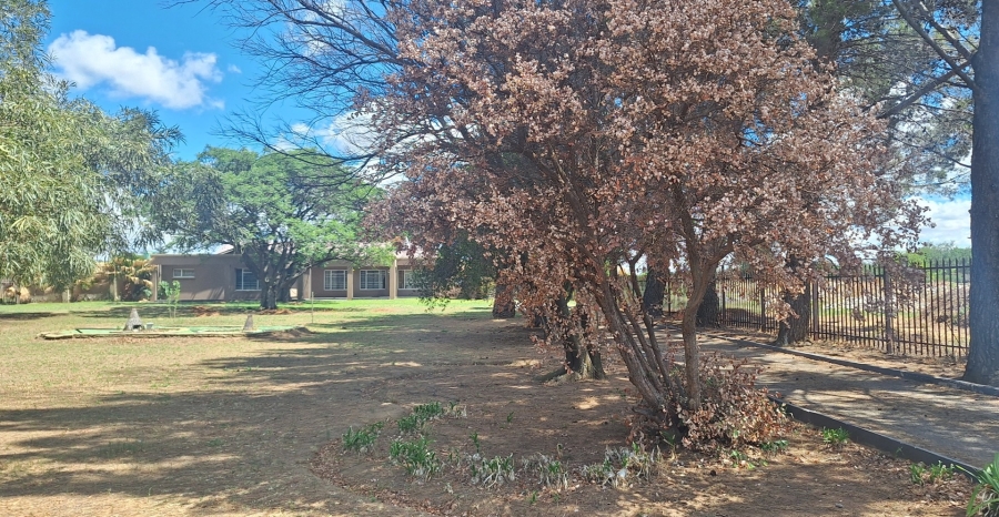 To Let 3 Bedroom Property for Rent in Theoville Gauteng