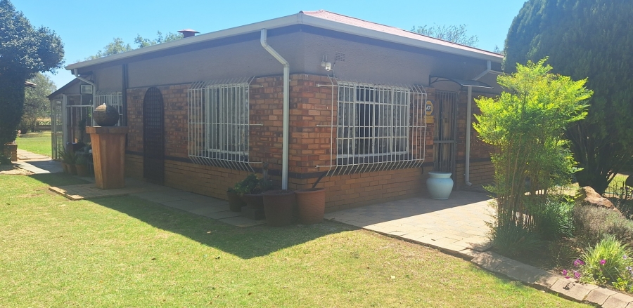 3 Bedroom Property for Sale in Nanescol Gauteng