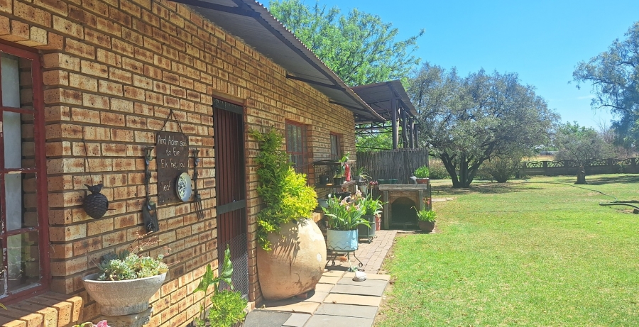 3 Bedroom Property for Sale in Nanescol Gauteng