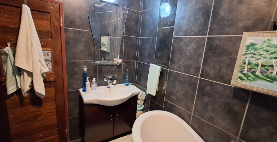 3 Bedroom Property for Sale in Nanescol Gauteng