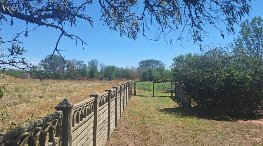 3 Bedroom Property for Sale in Nanescol Gauteng