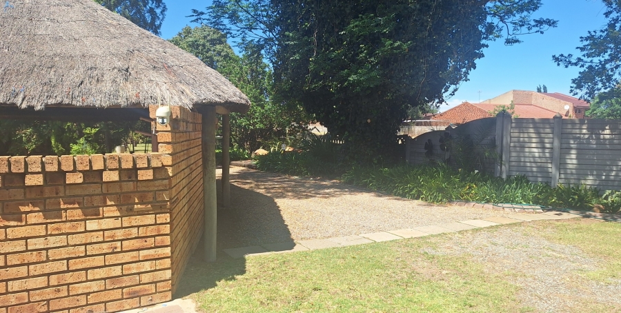 3 Bedroom Property for Sale in Nanescol Gauteng