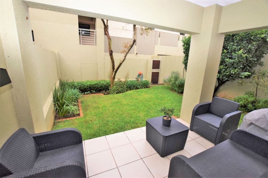 1 Bedroom Property for Sale in Bryanston Gauteng