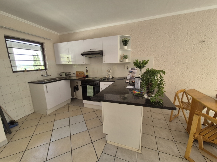 3 Bedroom Property for Sale in Marais Steyn Park Gauteng