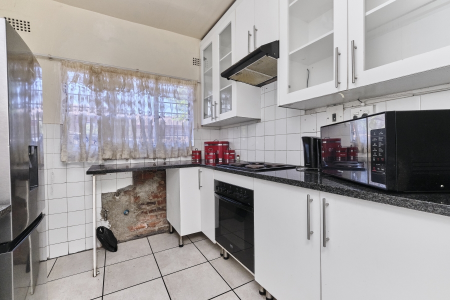 2 Bedroom Property for Sale in Windsor East Gauteng