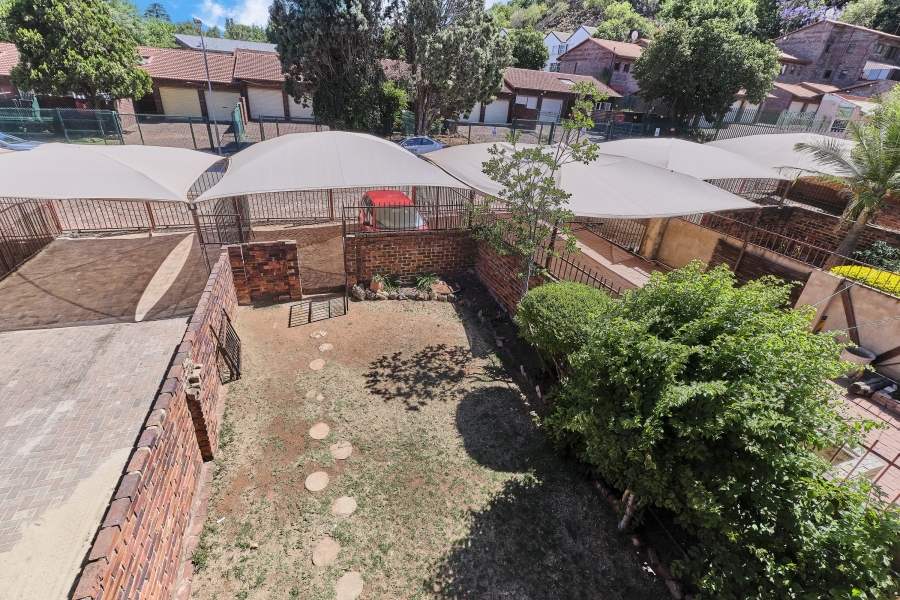 2 Bedroom Property for Sale in Windsor East Gauteng