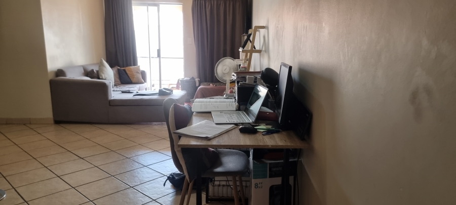 2 Bedroom Property for Sale in North Riding Gauteng