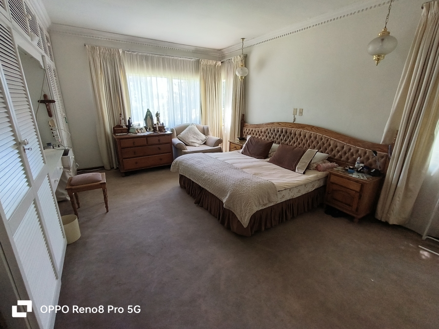 5 Bedroom Property for Sale in Atholl Gauteng