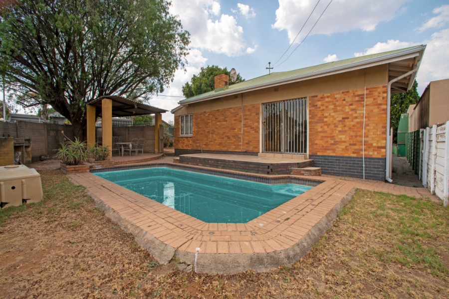 3 Bedroom Property for Sale in Homestead Gauteng