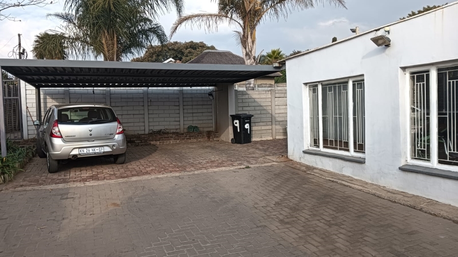 To Let 3 Bedroom Property for Rent in Edleen Gauteng