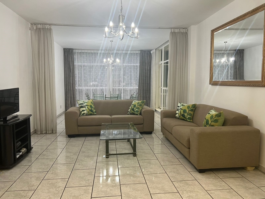 To Let 1 Bedroom Property for Rent in Sandhurst Gauteng