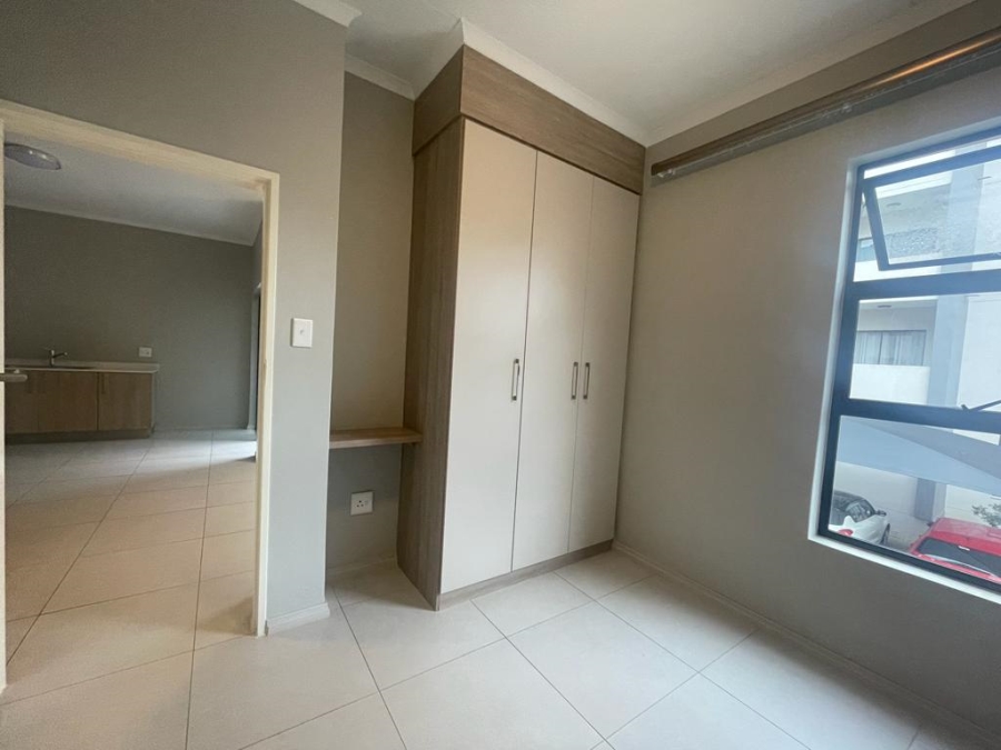 To Let 1 Bedroom Property for Rent in Noordwyk Gauteng