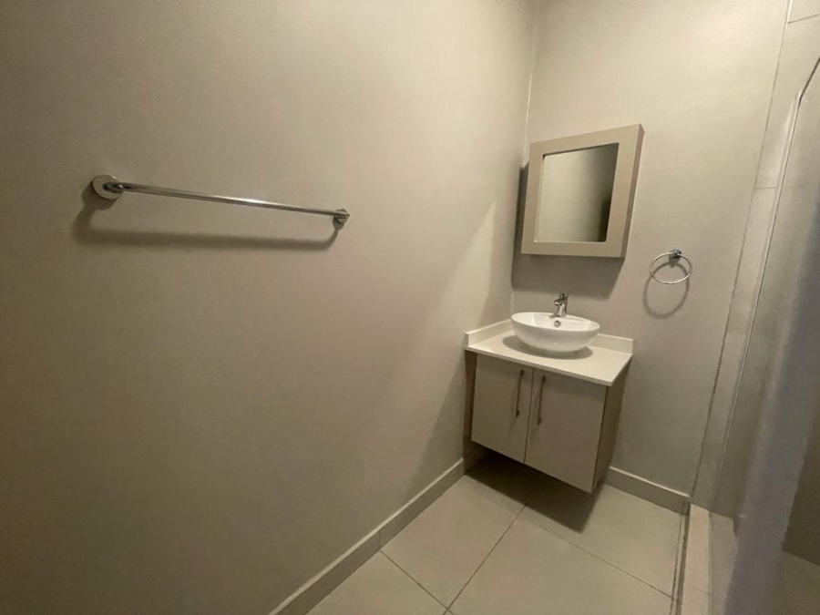 To Let 1 Bedroom Property for Rent in Noordwyk Gauteng