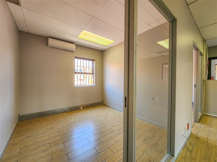 To Let commercial Property for Rent in Allens Nek Gauteng