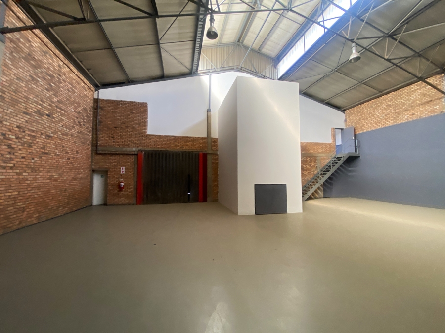 To Let commercial Property for Rent in Randjespark Gauteng