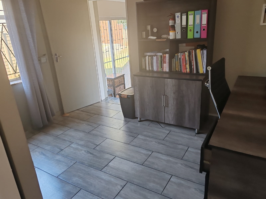 4 Bedroom Property for Sale in Vanderbijlpark SW 5 Gauteng