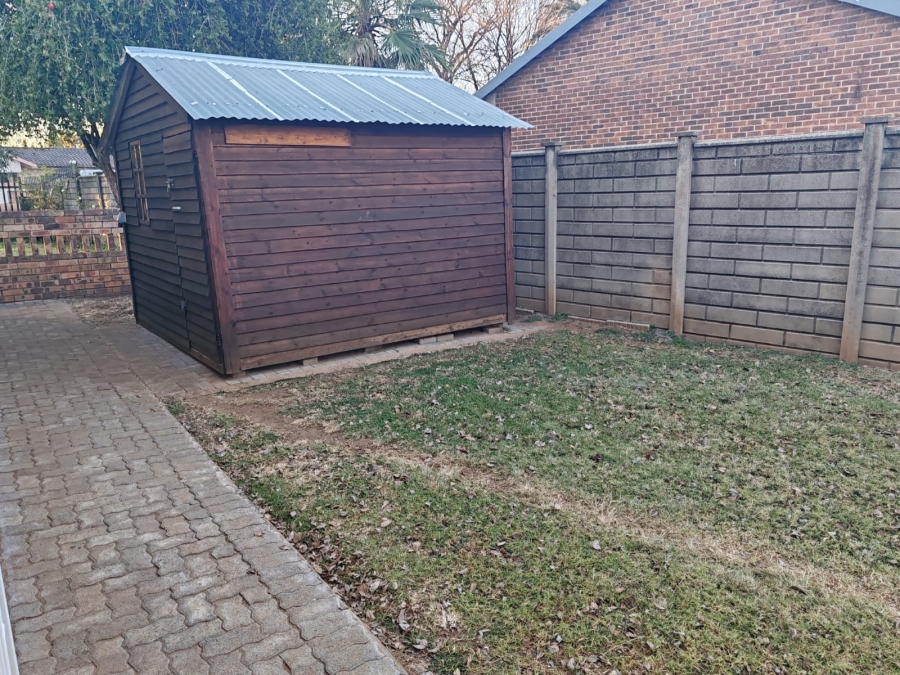 4 Bedroom Property for Sale in Vanderbijlpark SW 5 Gauteng