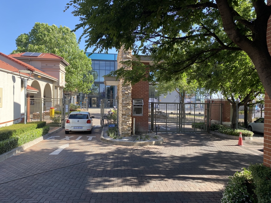 To Let commercial Property for Rent in Fourways Gauteng