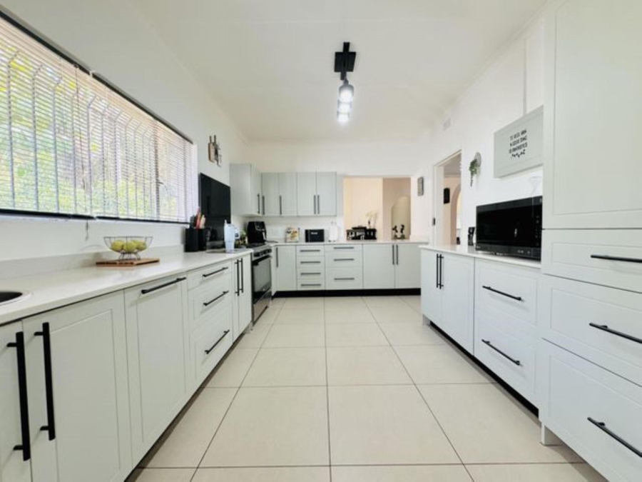 4 Bedroom Property for Sale in Wonderboom Gauteng