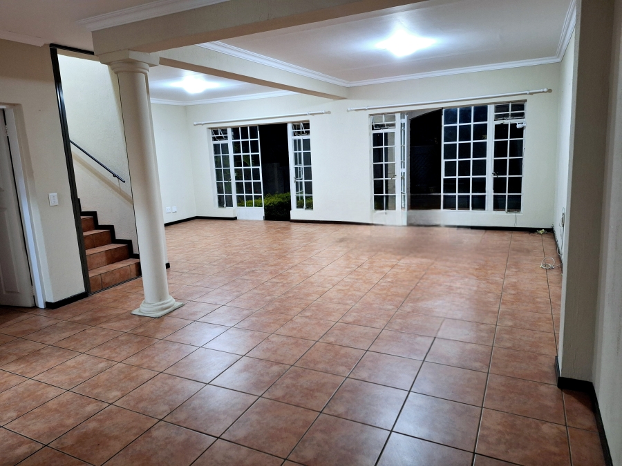 3 Bedroom Property for Sale in North Riding Gauteng