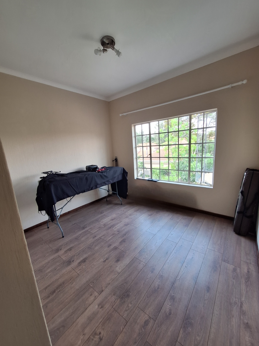 3 Bedroom Property for Sale in North Riding Gauteng