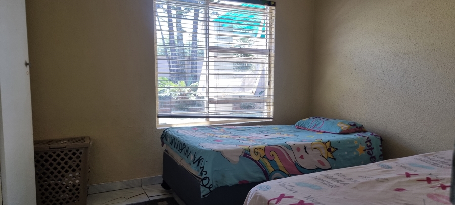 3 Bedroom Property for Sale in Weltevreden Park Gauteng