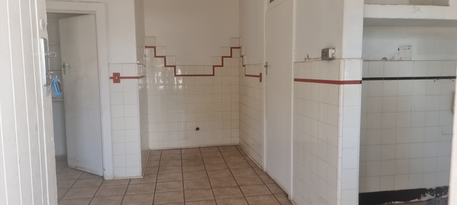 4 Bedroom Property for Sale in Greenside Gauteng