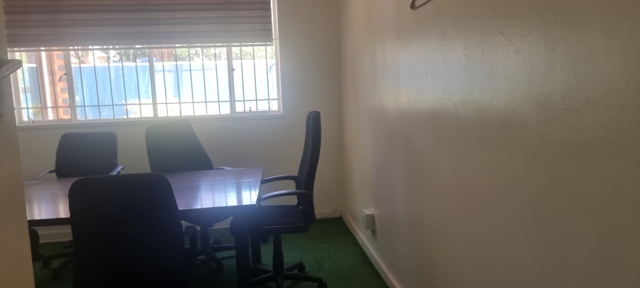 4 Bedroom Property for Sale in Greenside Gauteng