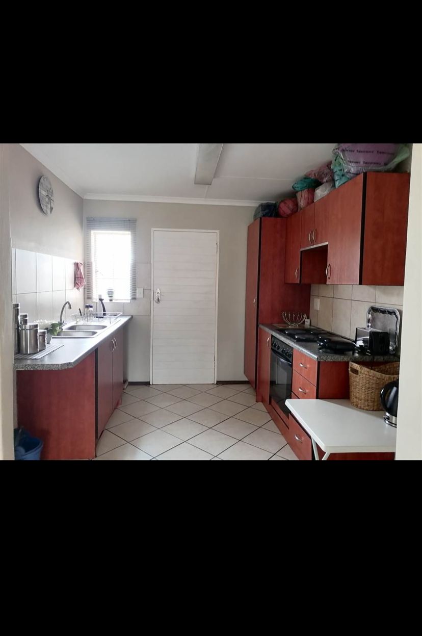 To Let 2 Bedroom Property for Rent in Terenure Gauteng