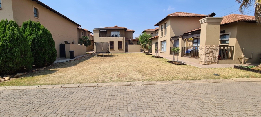 0 Bedroom Property for Sale in Fleurdal Gauteng