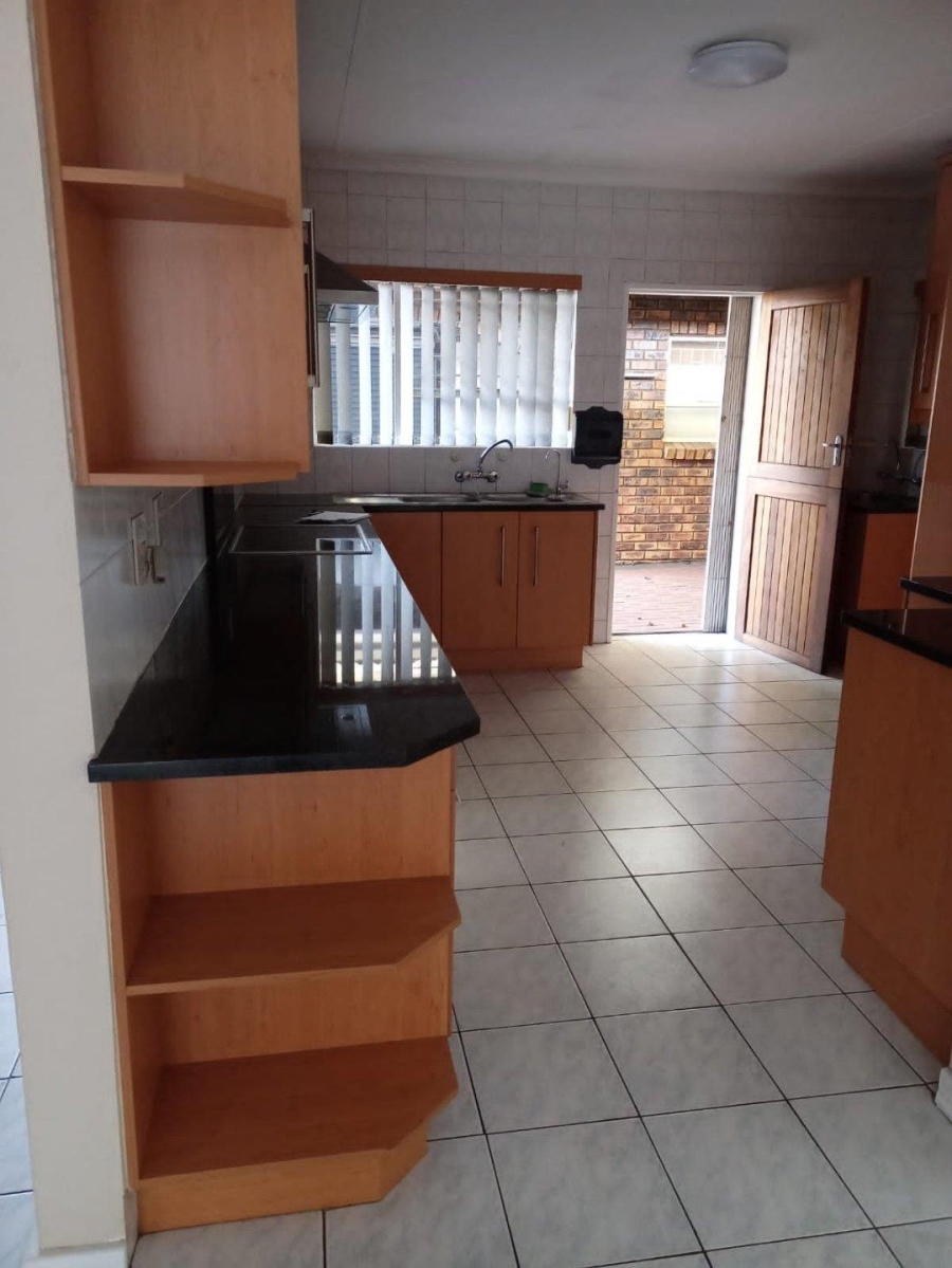 3 Bedroom Property for Sale in Three Rivers Gauteng