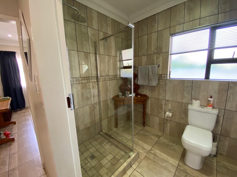 3 Bedroom Property for Sale in Three Rivers Proper Gauteng