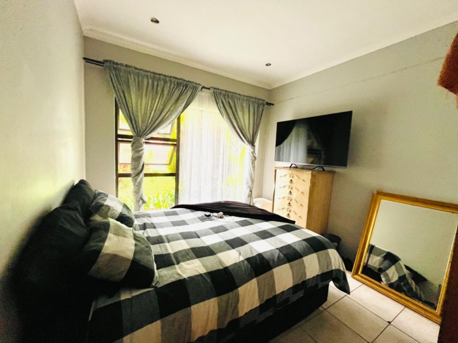 4 Bedroom Property for Sale in Risiville Gauteng