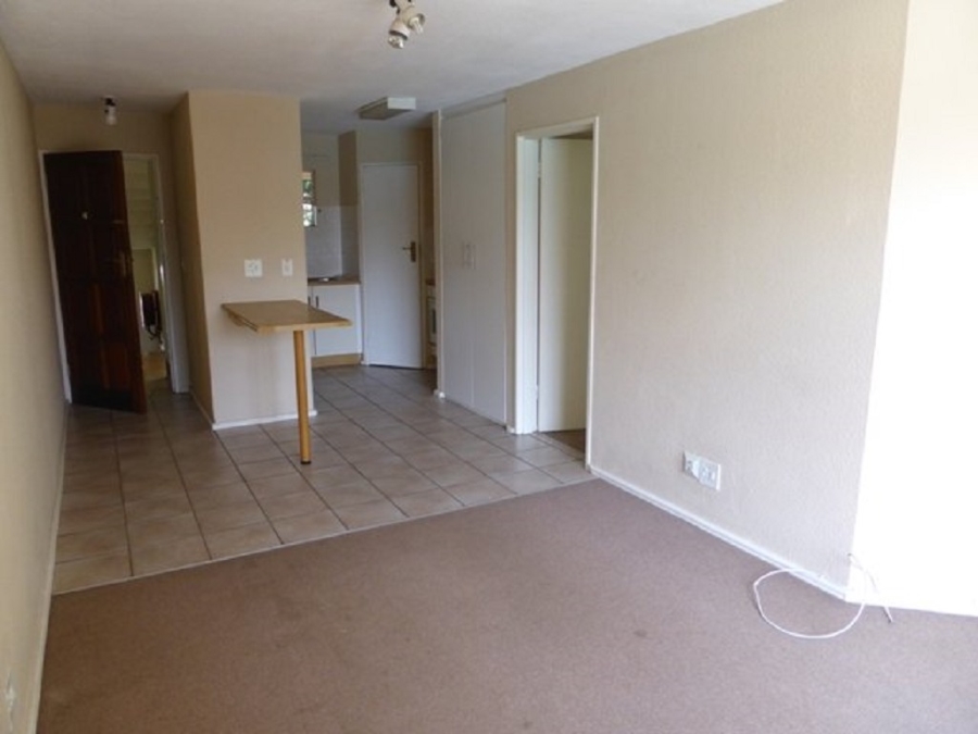 To Let 1 Bedroom Property for Rent in Monument Park Gauteng