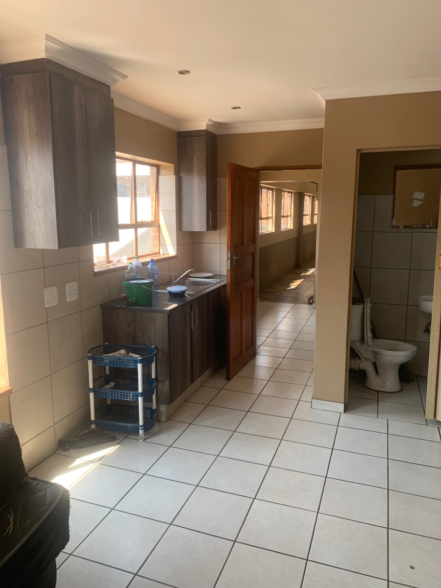 9 Bedroom Property for Sale in Kempton Park Central Gauteng