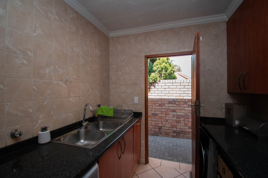 3 Bedroom Property for Sale in North Riding Gauteng