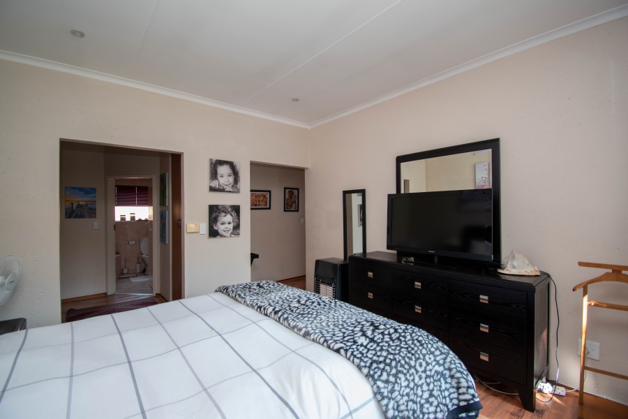 3 Bedroom Property for Sale in North Riding Gauteng