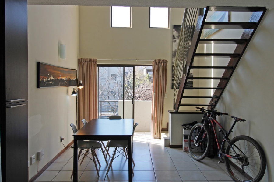 1 Bedroom Property for Sale in Bryanston Gauteng