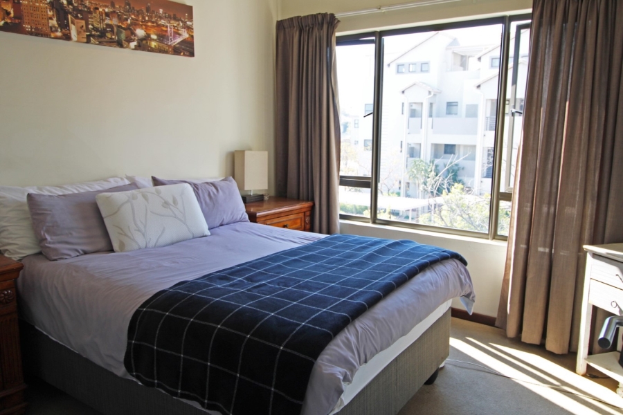 1 Bedroom Property for Sale in Bryanston Gauteng