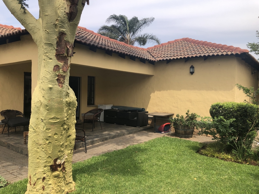 3 Bedroom Property for Sale in Noordwyk Gauteng