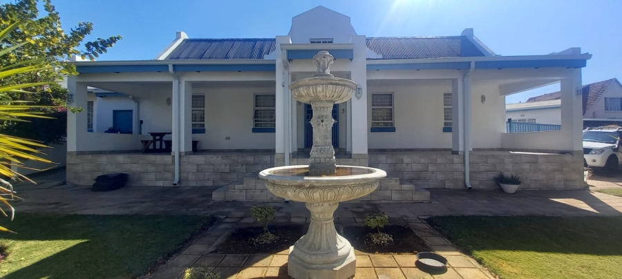 4 Bedroom Property for Sale in Lambton Gauteng