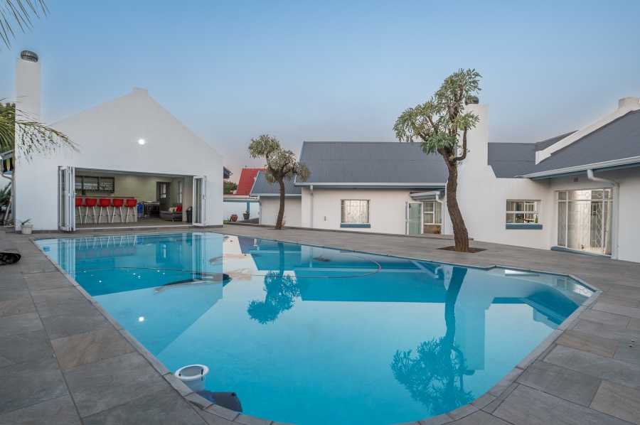 4 Bedroom Property for Sale in Lambton Gauteng