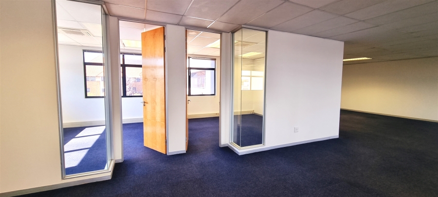 To Let commercial Property for Rent in Sunninghill Gauteng