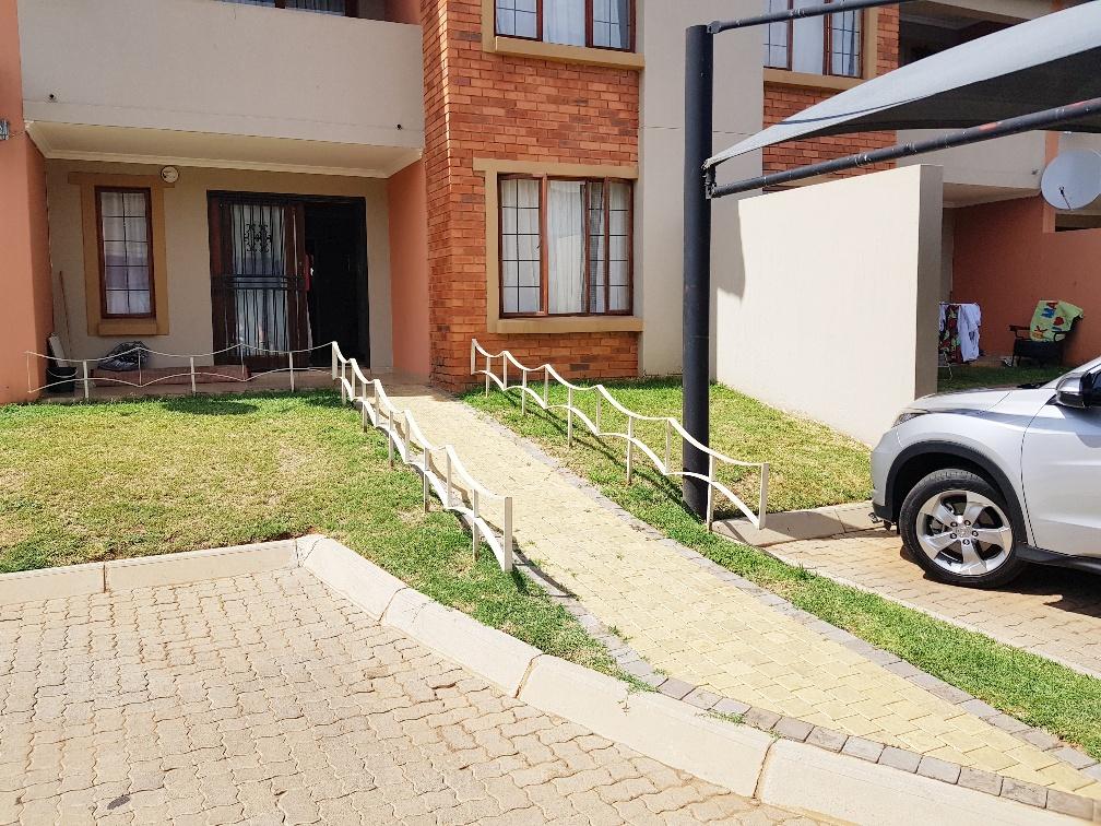 2 Bedroom Property for Sale in Montana Gauteng