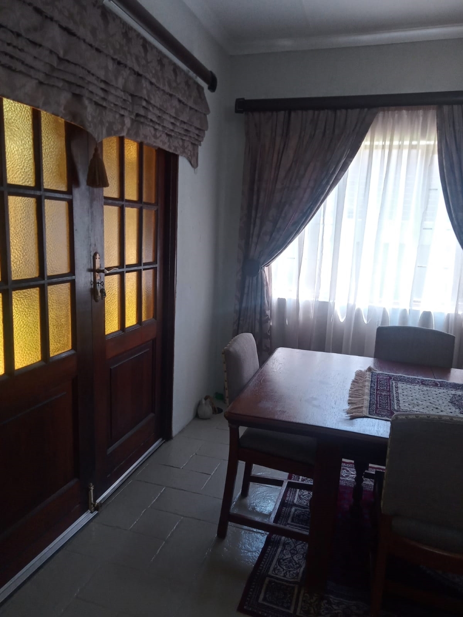 4 Bedroom Property for Sale in Selcourt Gauteng