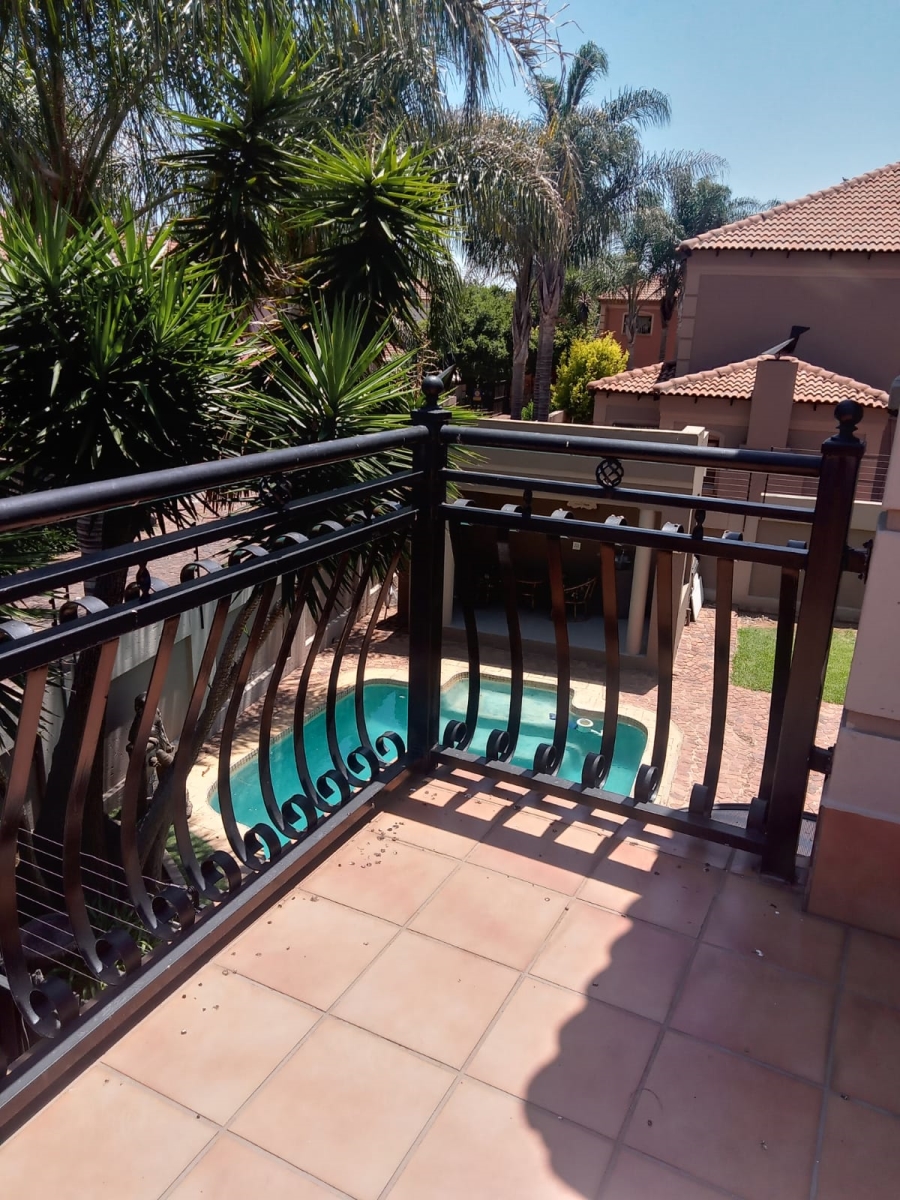 4 Bedroom Property for Sale in Selcourt Gauteng