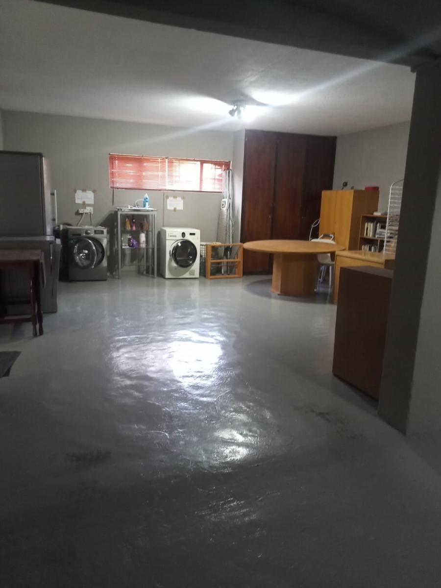 4 Bedroom Property for Sale in Selcourt Gauteng