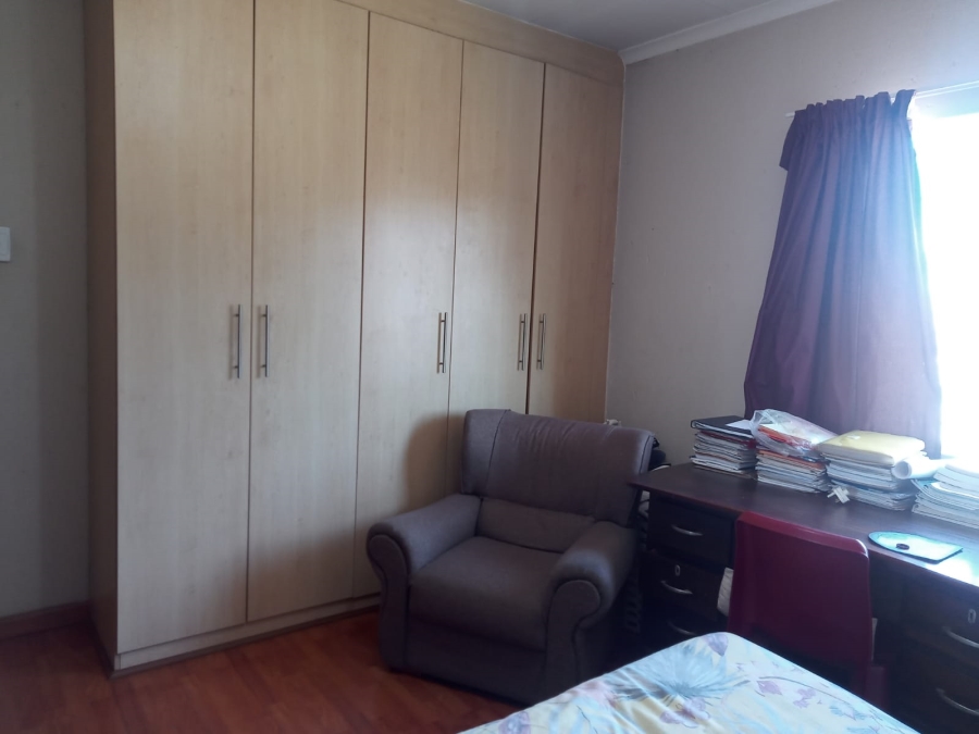 3 Bedroom Property for Sale in Selection Park Gauteng